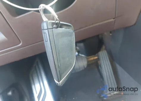 2021 BMW X1 Sdrive28I z USA, uszkodzony, nr VIN WBXJG7C05M5T24027